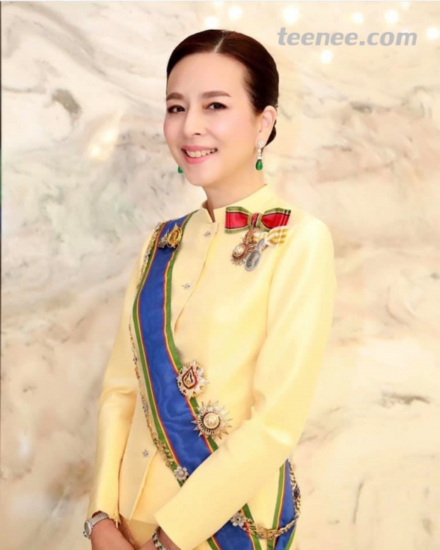 สวยเลอค่ามาก มาดามเเป้ง เเต่งชุดไทยจิตรลดา ร่วมงานพระราชพิธีบรมราชาภิเษก 