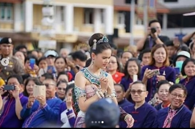 งดงามมาก ญาญ่า โชว์รำบวงสรวงองค์พญาศรีสัตตนาคราช นครพนม 