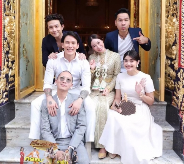 ไม่หรูก็สุขได้! 5 ซุปตาร์ดัง ที่จัดงานแต่งแบบเรียบง่าย