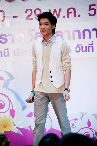 แอมป์ เดอะสตาร์7