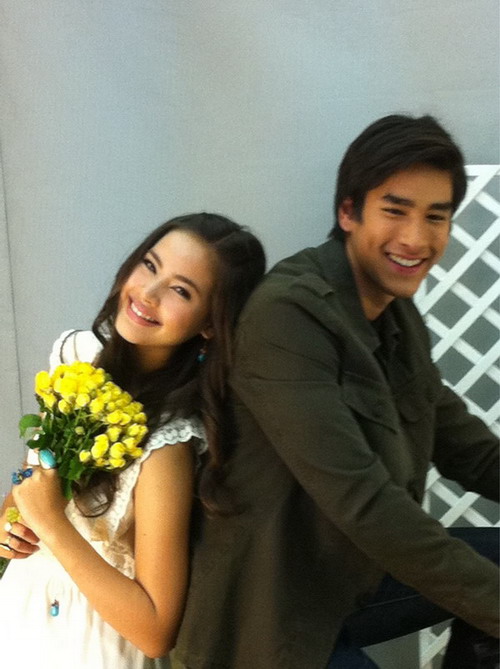 ณเดชน์ - ญาญ่า 