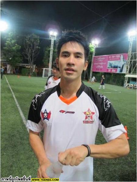 โป๊บ ธนวัฒน์