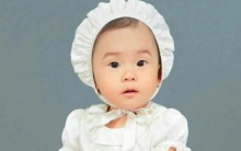 น่ารักเวอร์! บี้ ธรรศภาคย์ อวดภาพถ่ายเซตใหม่ของลูกสาว “น้องเป่าเปา” 