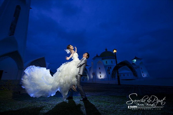 ภาพPre Wedding ของ บัว สโรชา และ ตั้ม