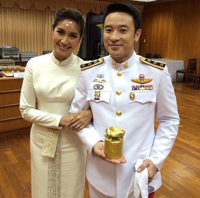 มิค-เบนซ์ โพสต์ IG เข้ารับพระราชทานน้ำสังข์แล้ว