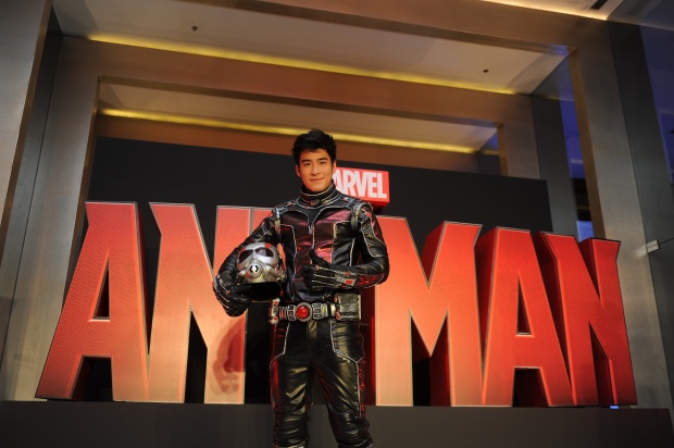 อาเล็ก อย่างเท่ห์ มาในชุด “ANT-MAN” 