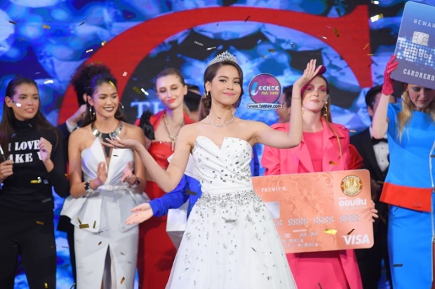 ญาญ่า นำทัพดาราสาวแซบ เนย – น้ำชา – เมย์ – แนท  เปิดซิงห้างหรู