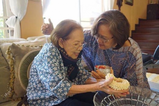 ลูกสาวเผยนาทีชีวิต นักแสดงอาวุโส คุณยาย‘บรรเจิดศรี ยมาภัย’ หยุดหายใจ! (คลิป)