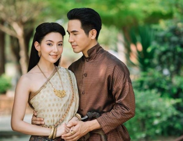 “หน่อง อรุโณชา” ปลื้มกระแส บุพเพสันนิวาส เปรี้ยง!! แจงปม “เชียร์” ถอนตัวละครเล่นคู่ “เต้ย”