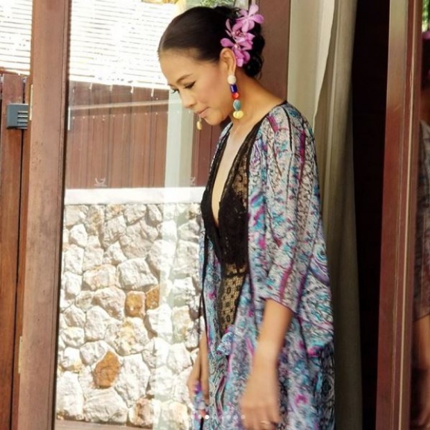 สวยอมตะ!! “กบ ปภัสสรา” โพสต์รูปอวดหุ่นสุดเซี๊ยะ!! ในชุดว่ายน้ำลูกไม้ซีทรู แซ่บสุดๆ