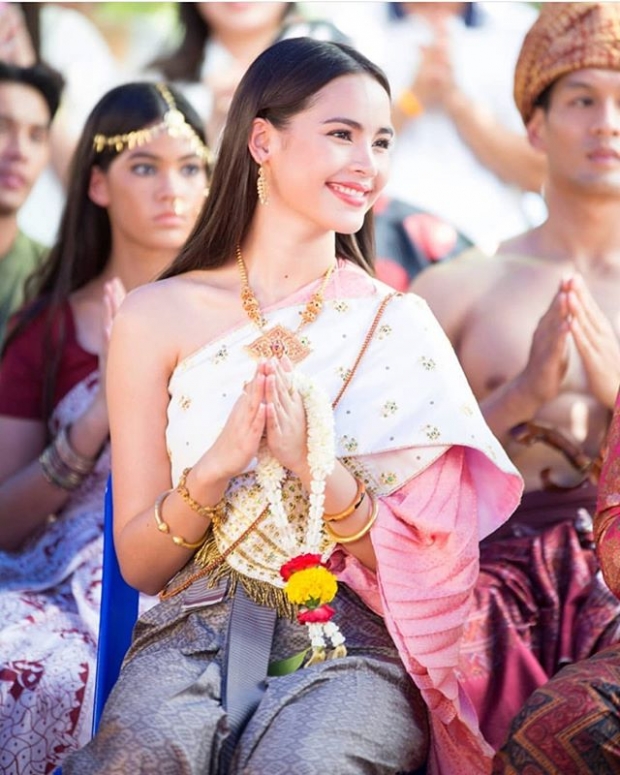 “ญาญ่า อุรัสยา” ตอบชัด! “มั่นใจรักครั้งนี้” บอกแอบกดดันเรื่องแต่งงาน “สื่อถามบ่อย”