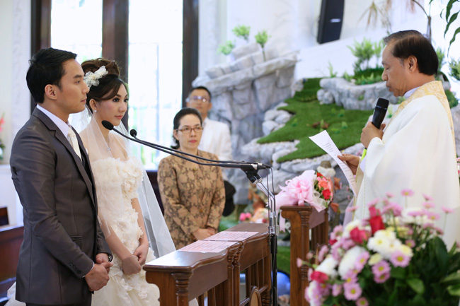 บรรยากาศงานแต่งงานของ เบนซ์ พริกไทย