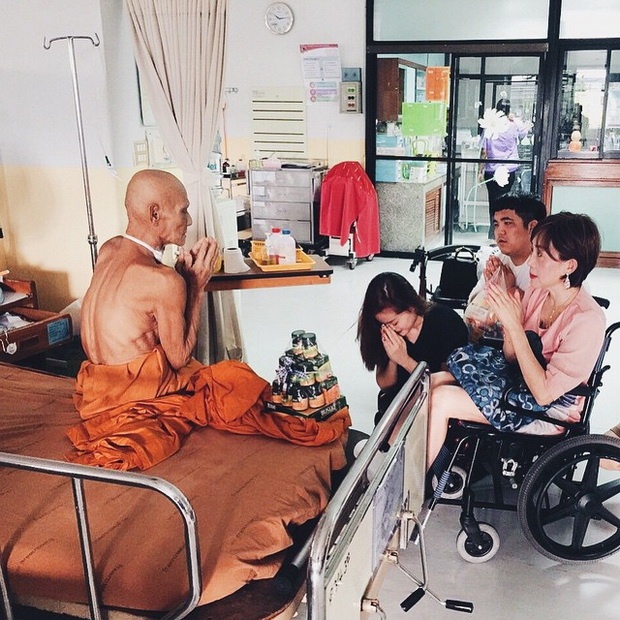 แจ๊ค แฟนฉัน ควงแฟนสาว จัดทริปอยุธยา ทำบุญร่วมชาติ