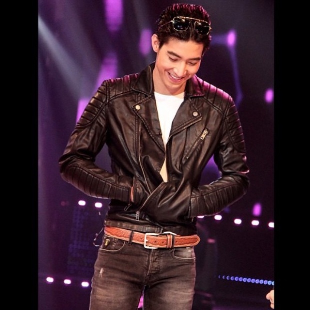 ‘โตโน่’ โผล่เยี่ยม ‘เกรซ เดอะสตาร์’ ถึงขอบเตียง พร้อมแคปชั่นจากใจว่า ...