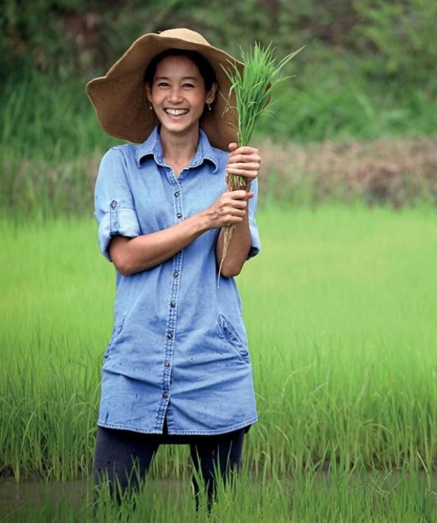 คุณแม่ลูกสอง อุ้ม สิริยากร กับการใช้ชีวิตเป็นชาวนา!!!