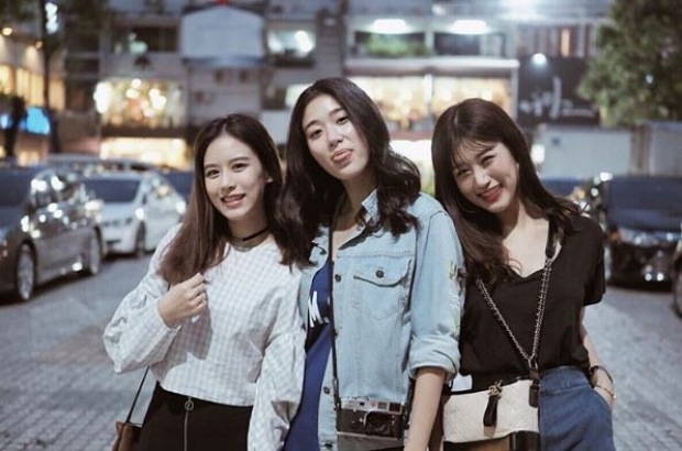 3 สาวรวมตัว!! “เฟย์-ฟาง-แก้ว” 10 ปีผ่านไป ยังน่ารักสดใสเหมือนเดิม!!