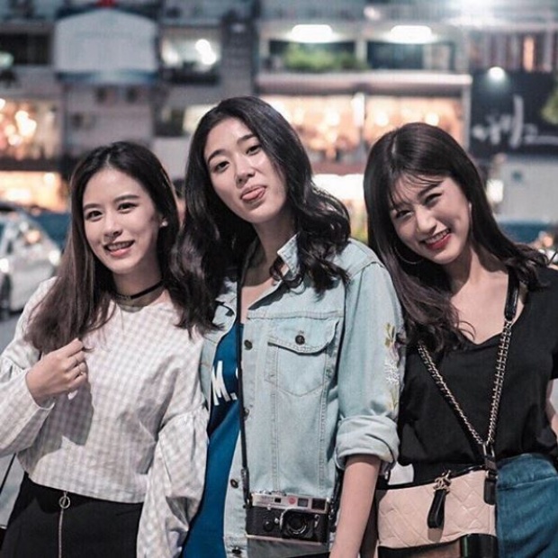 3 สาวรวมตัว!! “เฟย์-ฟาง-แก้ว” 10 ปีผ่านไป ยังน่ารักสดใสเหมือนเดิม!!