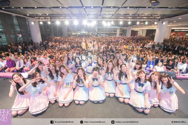 เปิดตัวแล้ว! BNK48 รุ่นที่สองอย่างเป็นทางการ มิวนิค เซ็นเตอร์เพลง ฤดูใหม่ (คลิป)