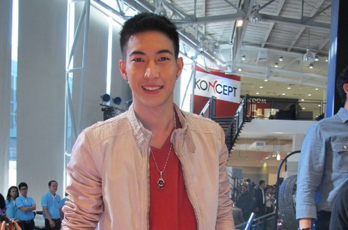 โตโน่