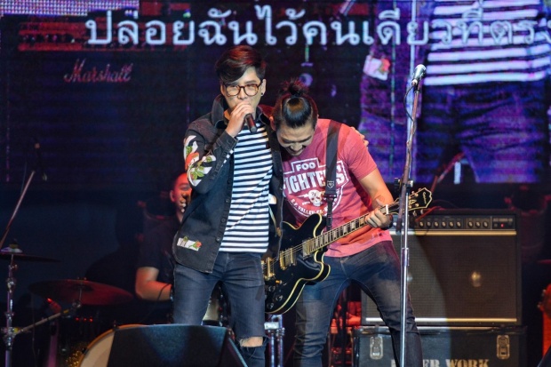 ฟินจิกหมอน!!!  “ROOM 39” ดวลเพลง “สงกรานต์”