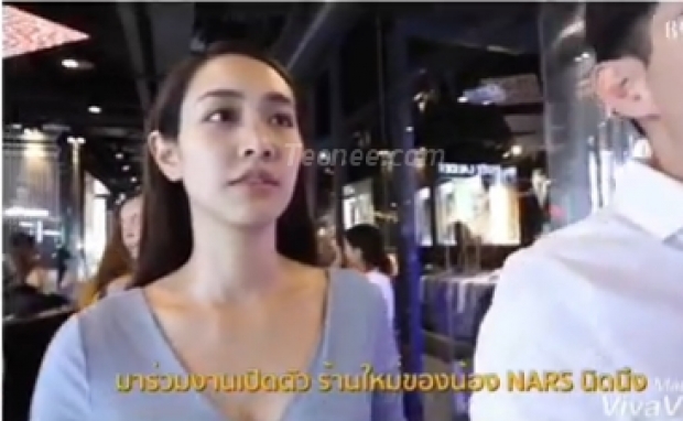 “มิน พีชญา” เปลือยหน้าสด “เดินช๊อปปิ้ง” พร้อมแนะนำ Trick การกินสลัดให้สาวๆ