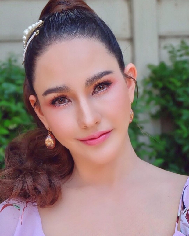 สวยกระชากวัย! แหม่ม วิชุดา รีวิวทำหน้าเกาหลี บอกเลยเป๊ะเว่อร์!