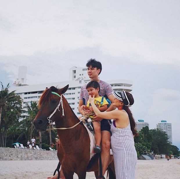 Healthy แม้กระทั่งท้อง!  “ลีเดีย ศรัณย์รัชต์” โพสต์ภาพความสตรอง “ต่อยมวยคู่กับสามี”