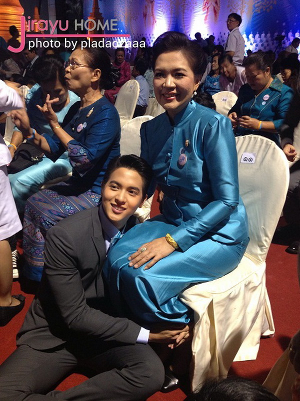 เจมส์ จิรายุ - คุณแม่ ต่าย โชติกา ตั้งศรีสุข