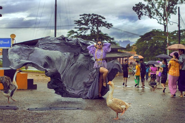 เจิดสุด! ชมภาพแฟชั่นสุดเลิศจาก แม่บ้านมีหนวด