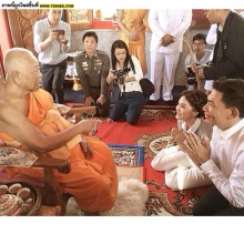  เอ๋-เจนี่ ควงคู๋ งานบุญ ปิดลูกนิมิตร ที่วัดโคธาราม