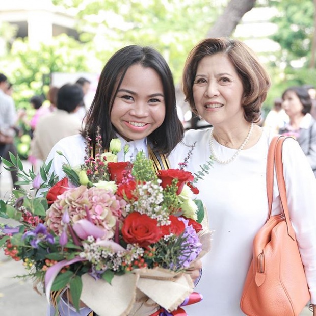 ยังจำได้มั้ย!? ไข่ตุ้ม วันนี้เธอเป็นมหาบัณฑิตจุฬา ฯแล้วนะ!!