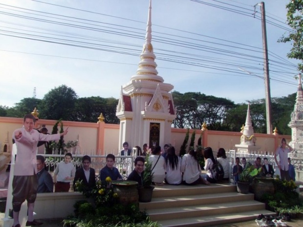 ครอบครัวสหวงษ์ จัดงานทำบุญครบ 1 ปี การจากไปของ “ปอ-ทฤษฎี”