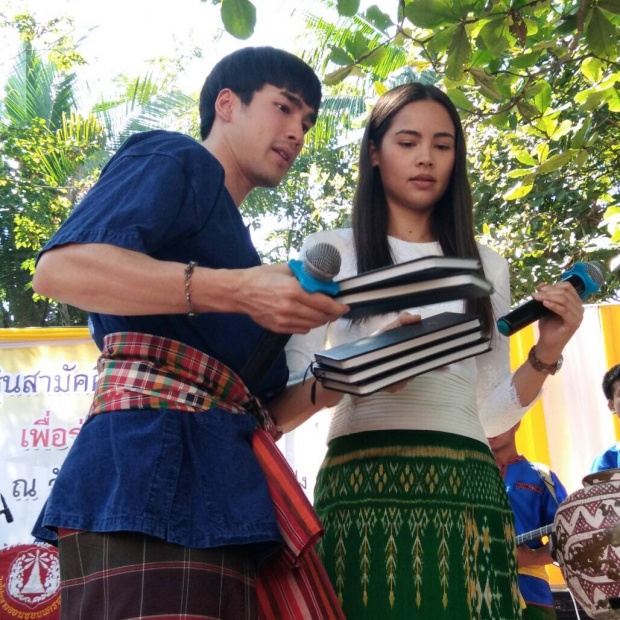 อึ้งทั้งงาน โจรใจบาป บุกงานกฐิน ‘ณเดชน์-ญาญ่า’ ล้วงกระเป๋าเงินทำบุญไปหลายหมื่น(คลิป)