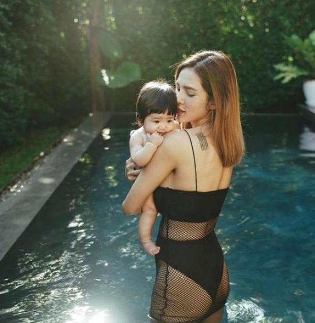 ทำสวยเเปป! อุ้ม ลักขณา รับตรงๆทำจมูกใหม่ บอก ไม่ดราม่าเรื่องให้นมลูก ลูกใครใครก็รัก