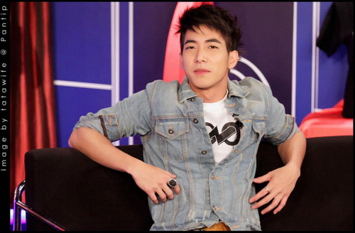 โตโน่ ภาคิน