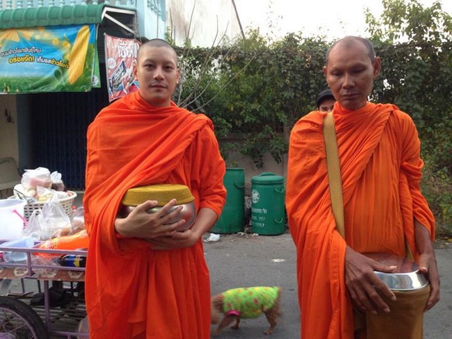 พระ ‘ภูมิธัมโม’ หรือ เคน ภูภูมิ พงศ์ภาณุ