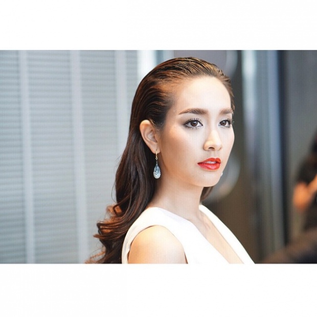 สวยหรูเนอะ ! มิน พีชญา ลุคนี้ดูไฮโซอ่ะ