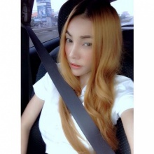 เอ็มมี่ อมลวรรณ เศร้า !! โพสต์ไอจี...