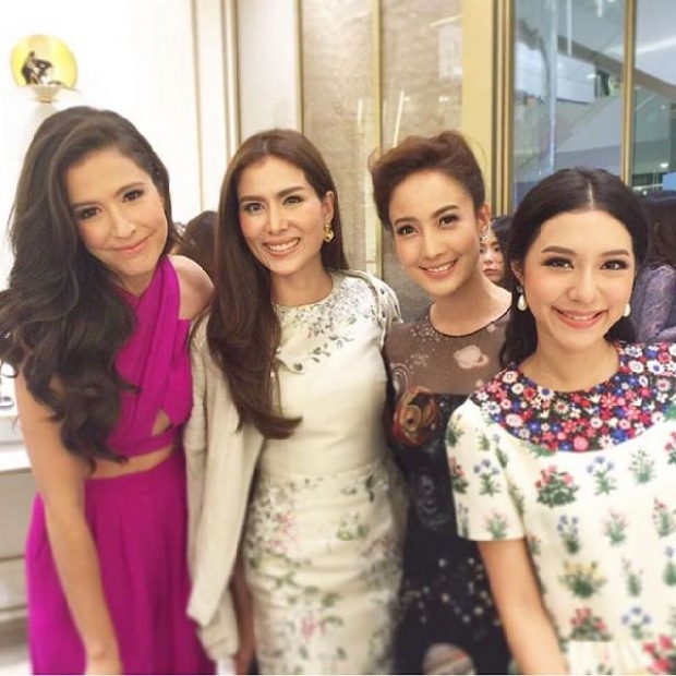 สวยเเท็กทีม! 4สาว เชอรี่-ริต้า-เเต้ว-มิว ประชันสวยร่วมเฟรมเดียวกัน!!