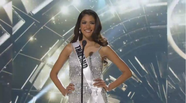 สวยงาม!น้องแนท โชว์เซิ้งกระติ๊บบนเวทีMiss Universe 2015 