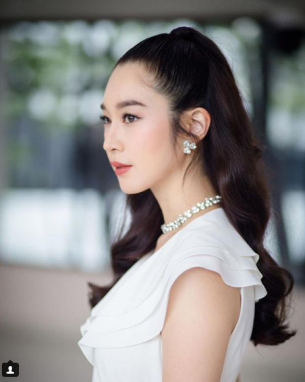 ส่องภาพ ฐิสา วริฏฐิสา กับลุคล่าสุดที่ทำให้หลายๆคนหลงรักเธอ สวยแบบวัวตายความล้ม!