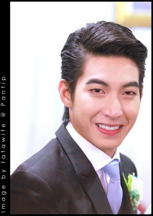 "โตโน่ -ภาคิน"