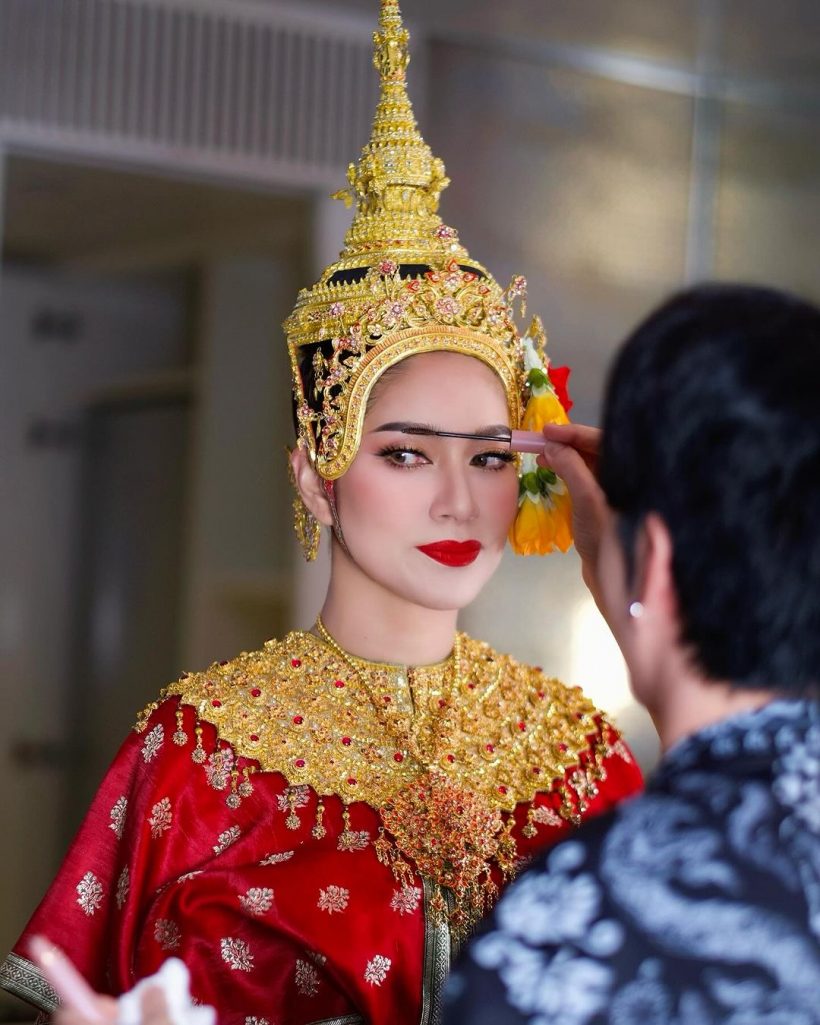 ปังมากแม่ เบนซ์ พรชิตา รำถวายพระพรหมเอราวัณแก้บนผอมสมใจ