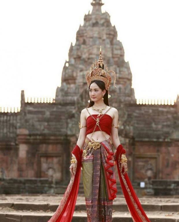 งามเพอร์เฟค!! แต้ว ณฐพร ในลุคไทย ถ่ายแบบชุดแต่งงานสวยงามมาก