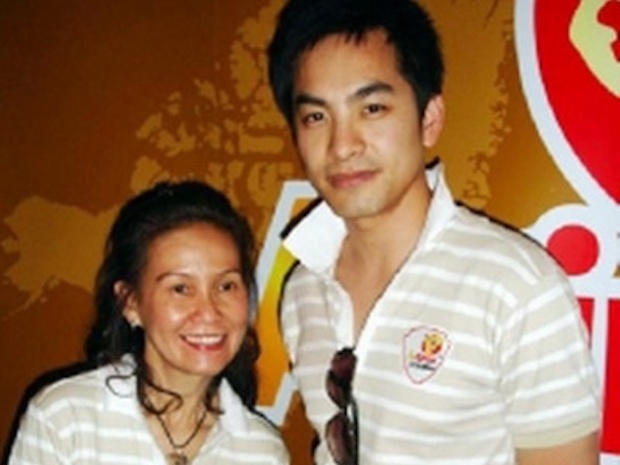 เปิดภาพคู่ พี่ฉอด กับ เอส วรฤทธิ์ ที่อายุห่างกัน 19 ปี อายุไม่ใช่ปัญหา!!