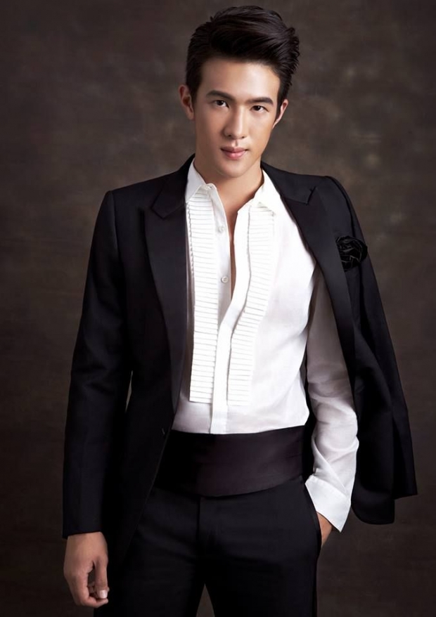 ร่วมลุ้น! เจมส์ มาร์ ไม่ผ่อนผัน ขอจับใบดำ ใบแดง ทำหน้าที่ลูกผู้ชาย