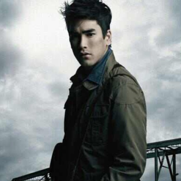 ณเดชน์ คุกิมิยะ