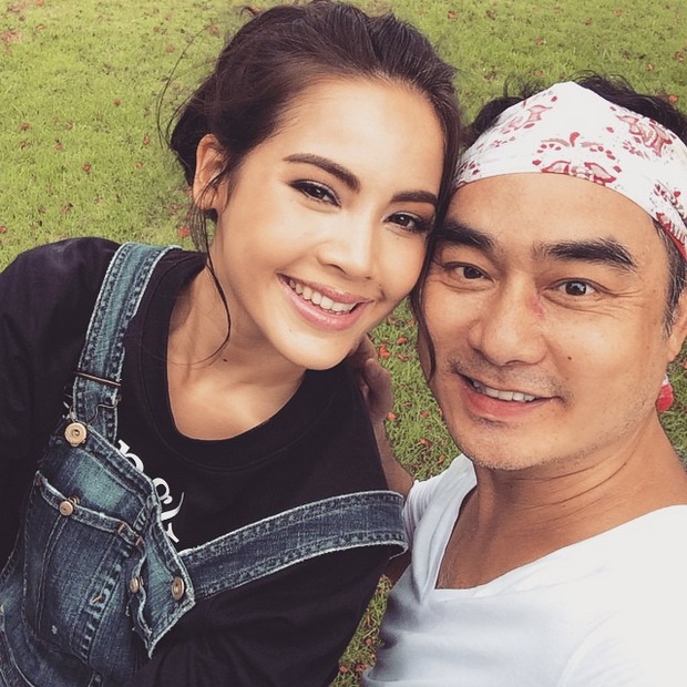 ขอหนูโชว์บ้าง!! ญาญ่า ถ่ายแบบโชว์ท่ายากน่ารักใส ๆ!!!