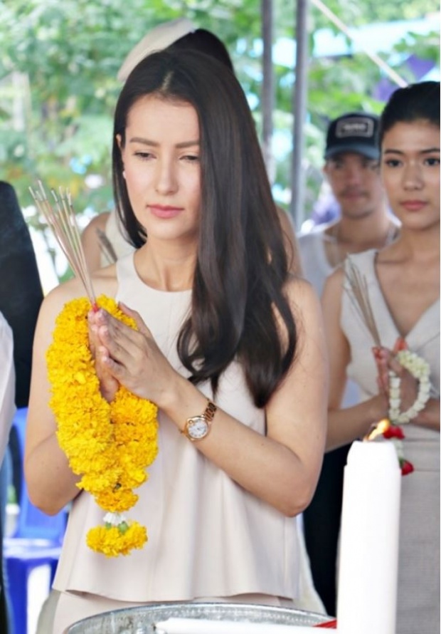 แอน ทองประสมรับ ลิขิตรัก มันยากแม้มี ณเดชน์-ญาญ่า ชูโรง!!