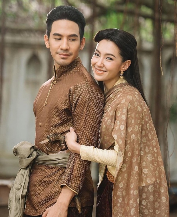 “เบลล่า” ตอบแล้ว! เป็นคู่บุพเพสันนิวาสกับ “โป๊ป” ขนาดแม่ยังชื่อเหมือนกัน!! (คลิป)